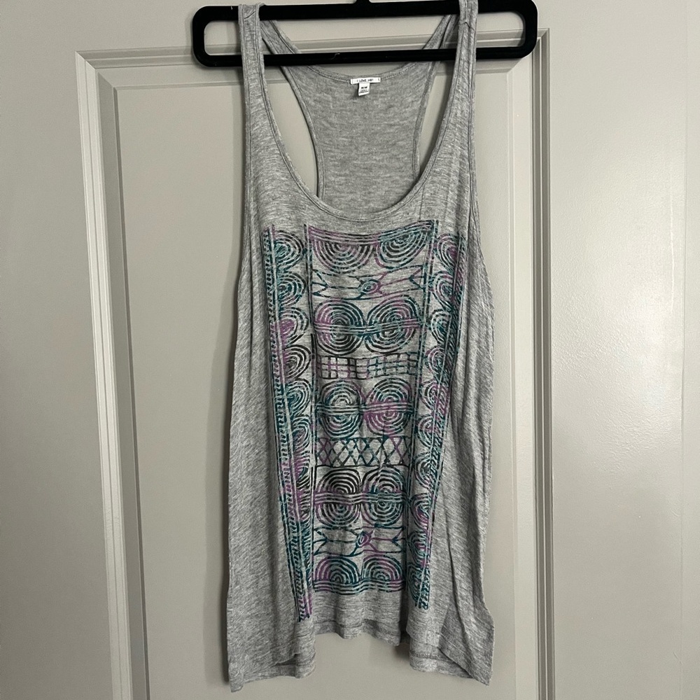 Lightweight grey tank